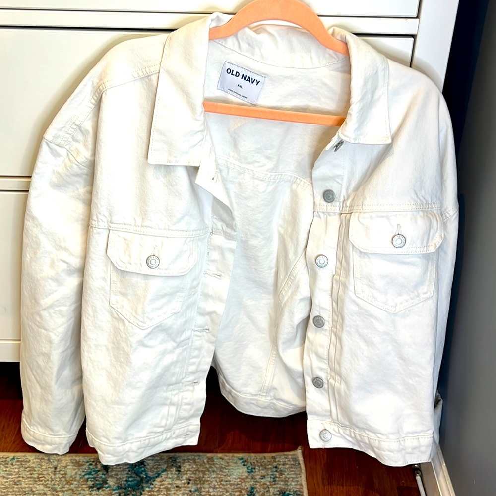 White Old Navy Jean Jacket (XXL) - Never Worn